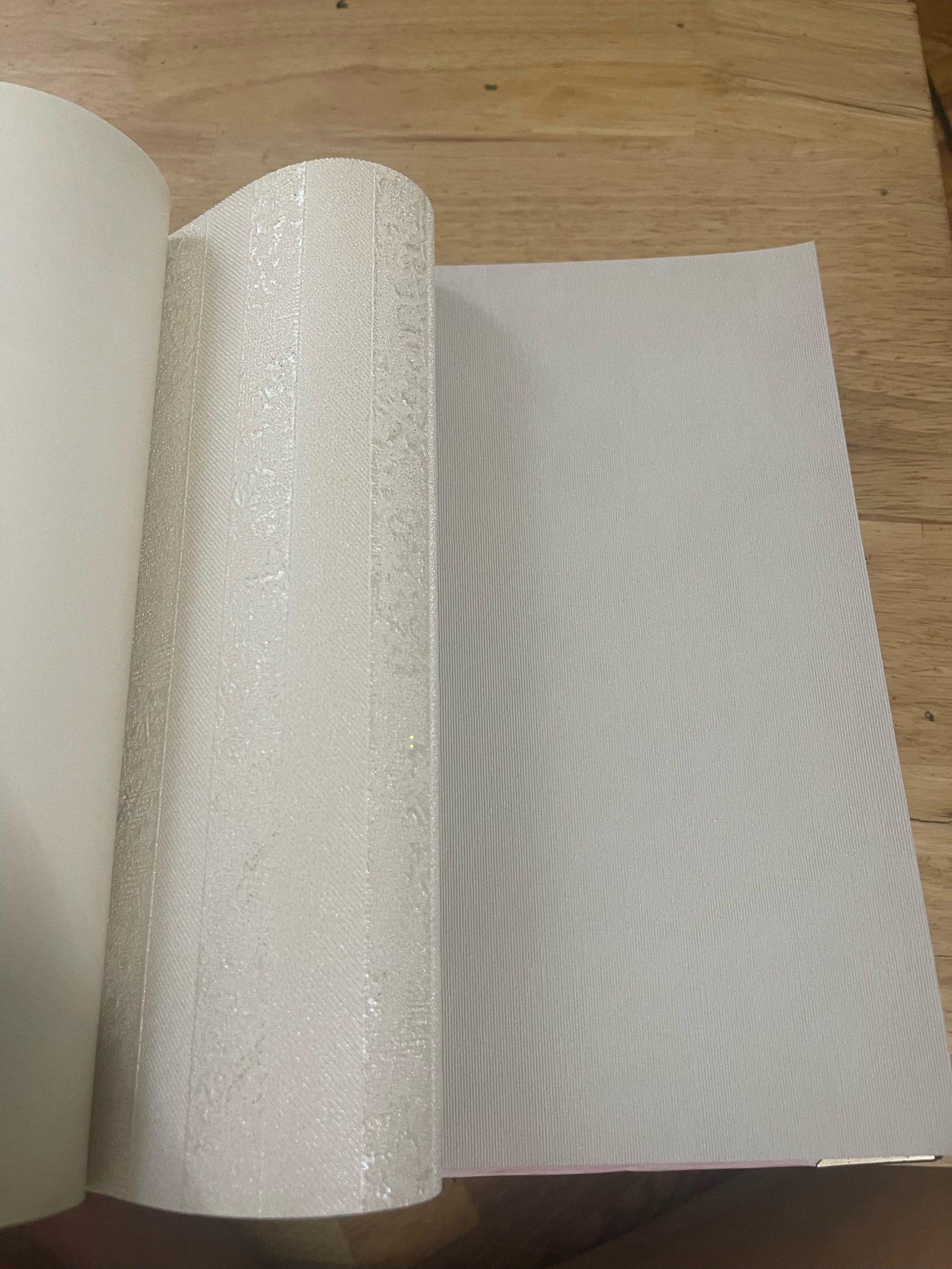 giấy dán tường Nhật Bản